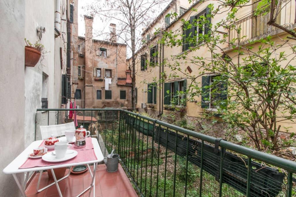 Ca' Cordoni - Charming Place In The Heart Of Venedig Eksteriør billede